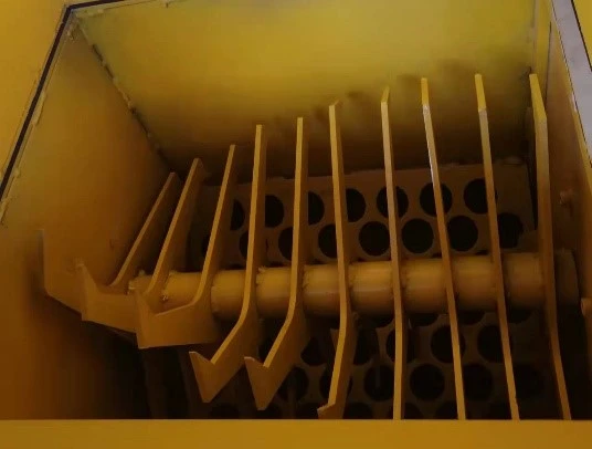 Crushing blades