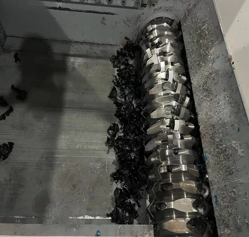 Waste Wood Pallet/Plastic Pallet Shredder Machine