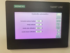 Control system: PLC with SIEMENS touch screen