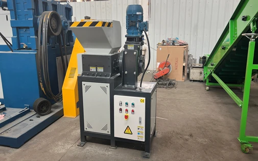 Double Shaft Shredder Machine to Faenza, Italy