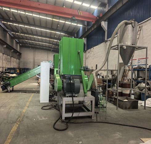Plastic Shredder And Crusher Line 