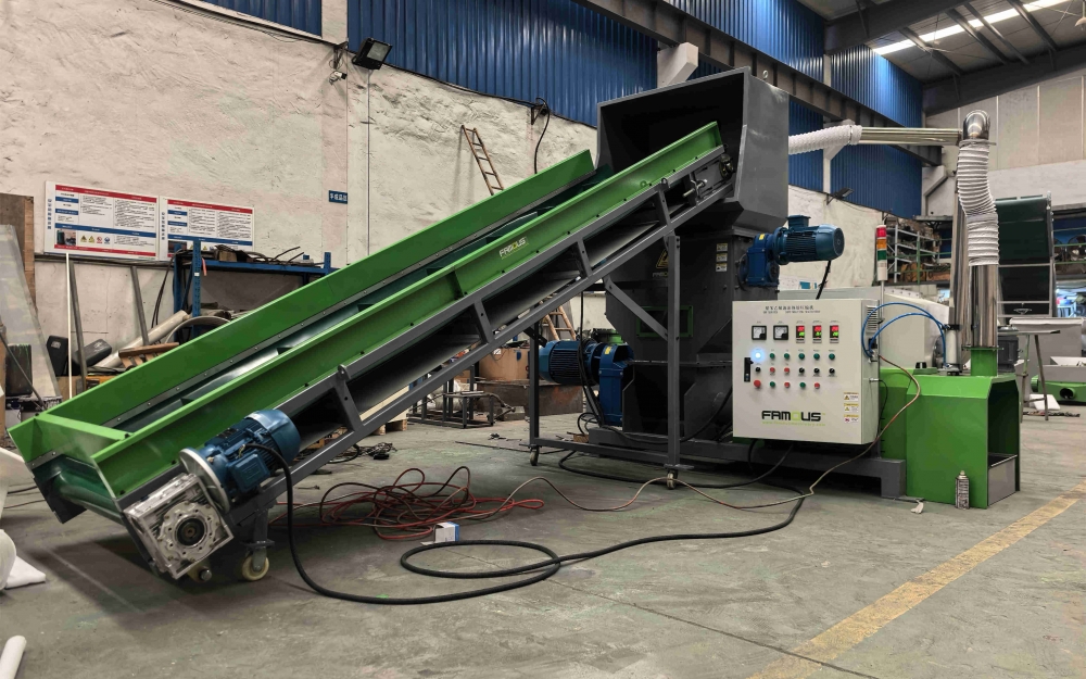 EPE Foam Melting Machine and Belt Conveyor Ship to Australia