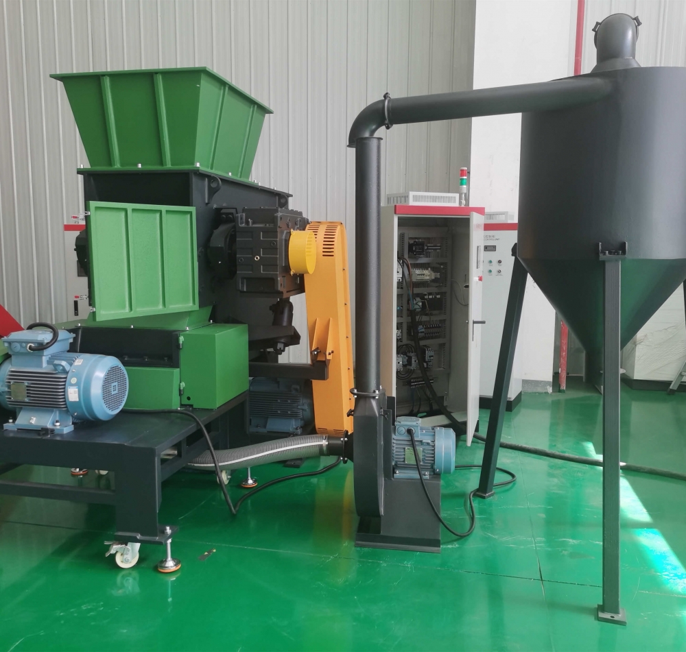 Plastic Shredder And Crusher